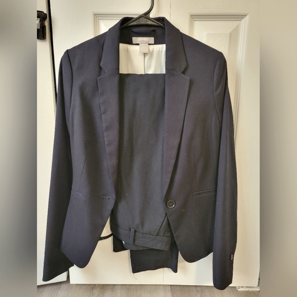 H&M Pantsuit Set - Picture 2 of 10